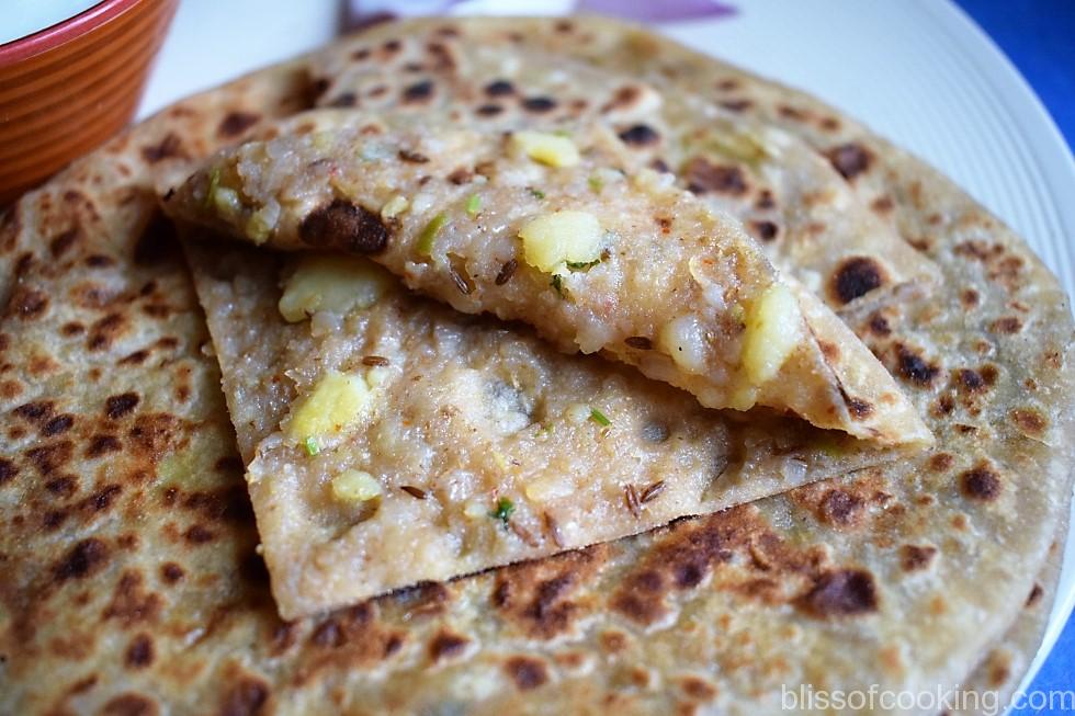 Aalo Pyaz Paratha